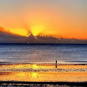 https://apartment-2-marina-holiday-apartments.yorkshirehotels.net