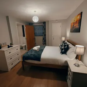 https://apt-2br-cosy-city-centre.belfasthotelsireland.com